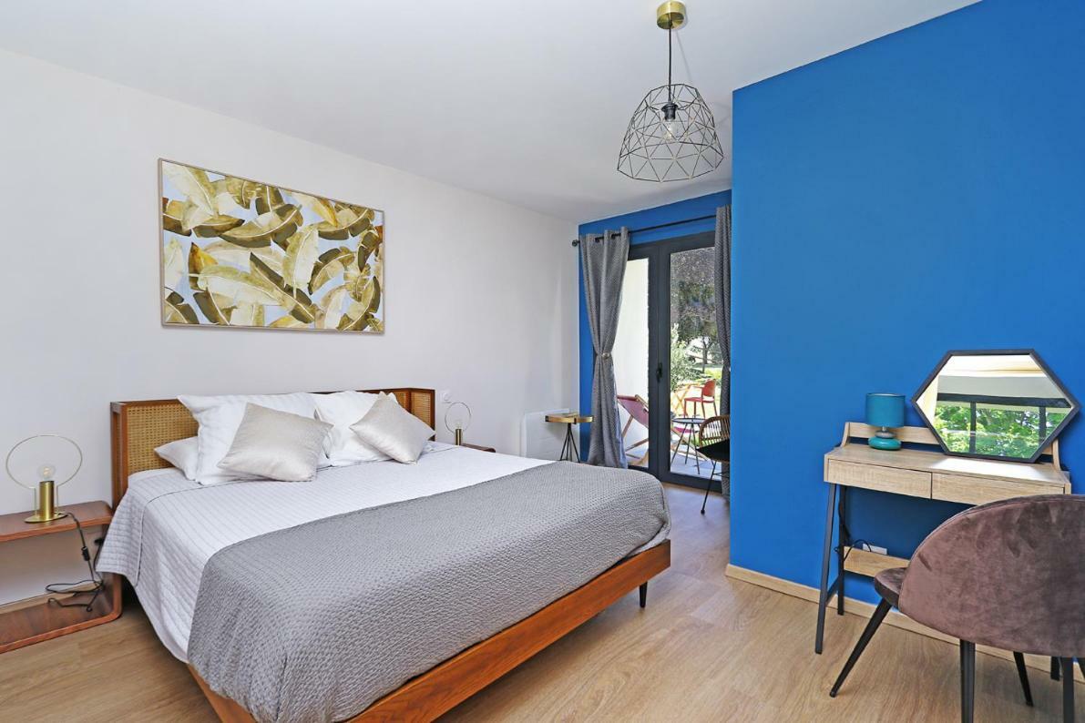 L Esprit Du Clain Chambres D Hotes Bandb De Standing Proches Du Futuroscope Golf Et Lac De St Cyr Naintre Zewnętrze zdjęcie