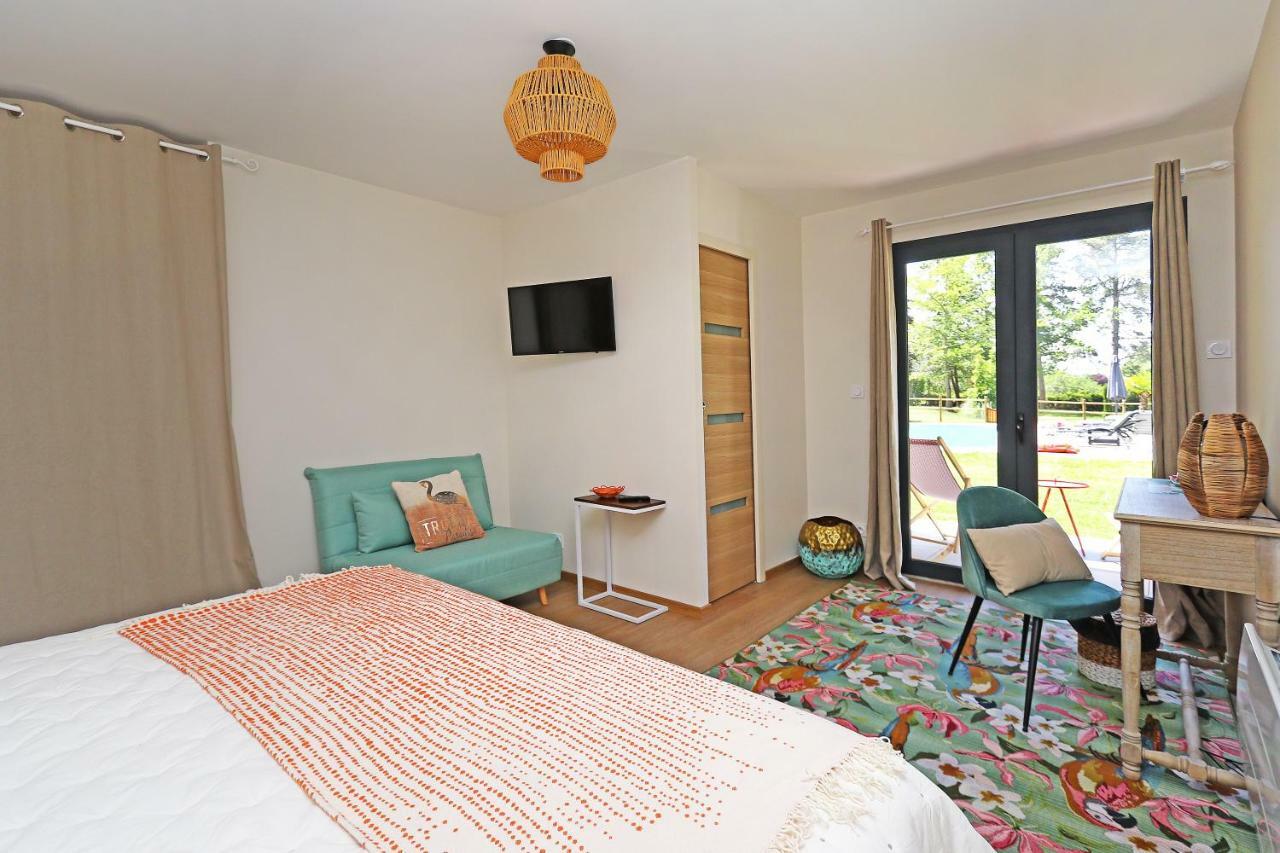 L Esprit Du Clain Chambres D Hotes Bandb De Standing Proches Du Futuroscope Golf Et Lac De St Cyr Naintre Zewnętrze zdjęcie